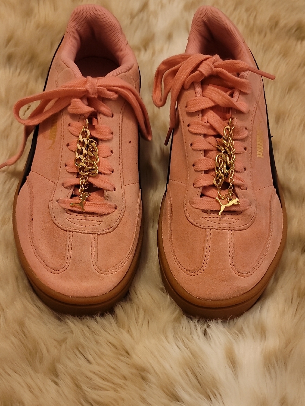 Womens Club Era II Platform Sneaker Pink And Black Suede with Gold Charm Size 8
